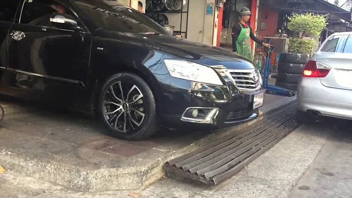 SSW 17”  vs  LandSail 215/55-17  in  Toyota Camry